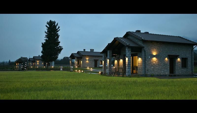 Lithos Villas Amfiklia Exterior photo